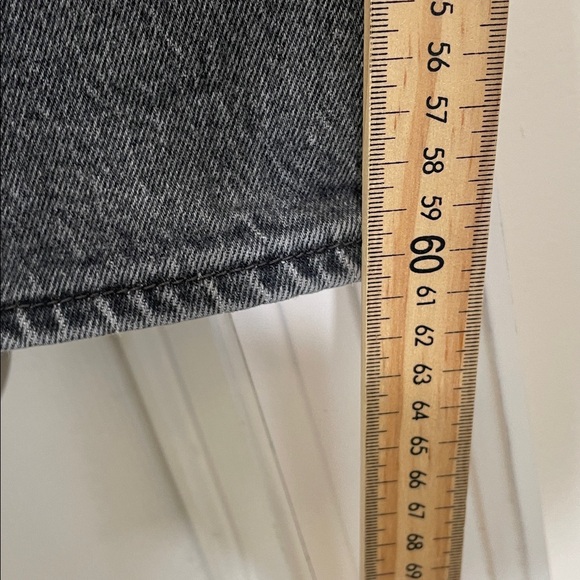 Levi's - Wedgie Straight Denim Jeans - Light Black - 30x26 - Picture 8 of 14